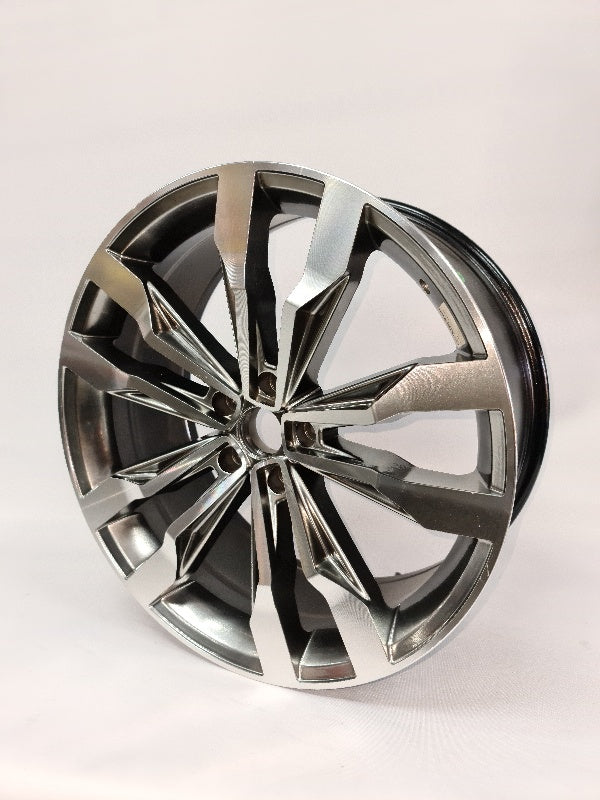 20X8.5 5X112 TIGUAN RLINE WHEEL